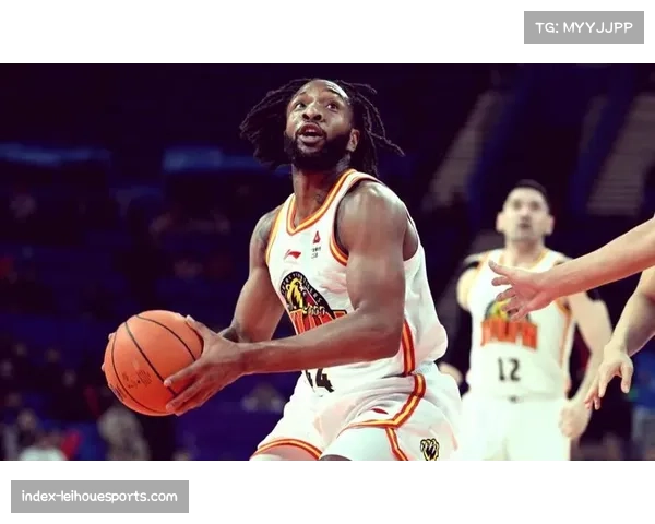 威尔斯31分7助掌控节奏 关键节点外援核心作用明显