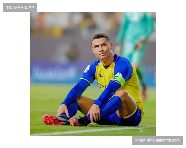 C罗射手榜21球暂列第三 距离榜首托尼2球争冠金靴双线压力